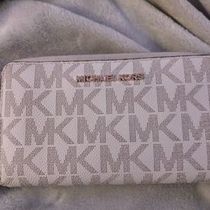 Michael Kors wallet